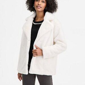 NWT On 34th Ivory/Cream Faux Fur Coat Size Large